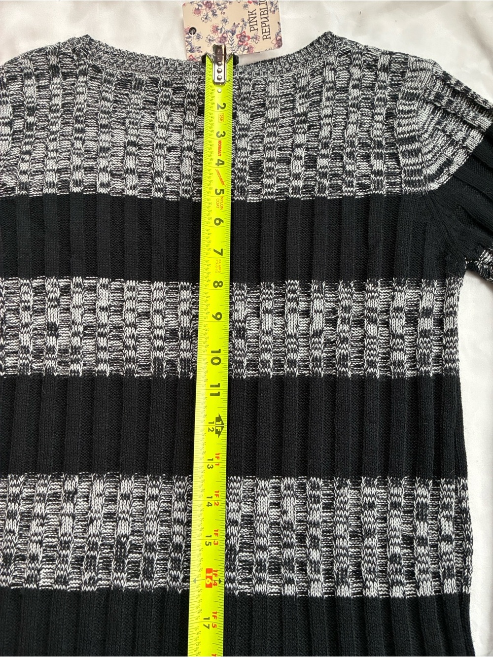 NWT Pink Republic Knit Pullover Sweater Black Combo Size M great gift! - Picture 12 of 14